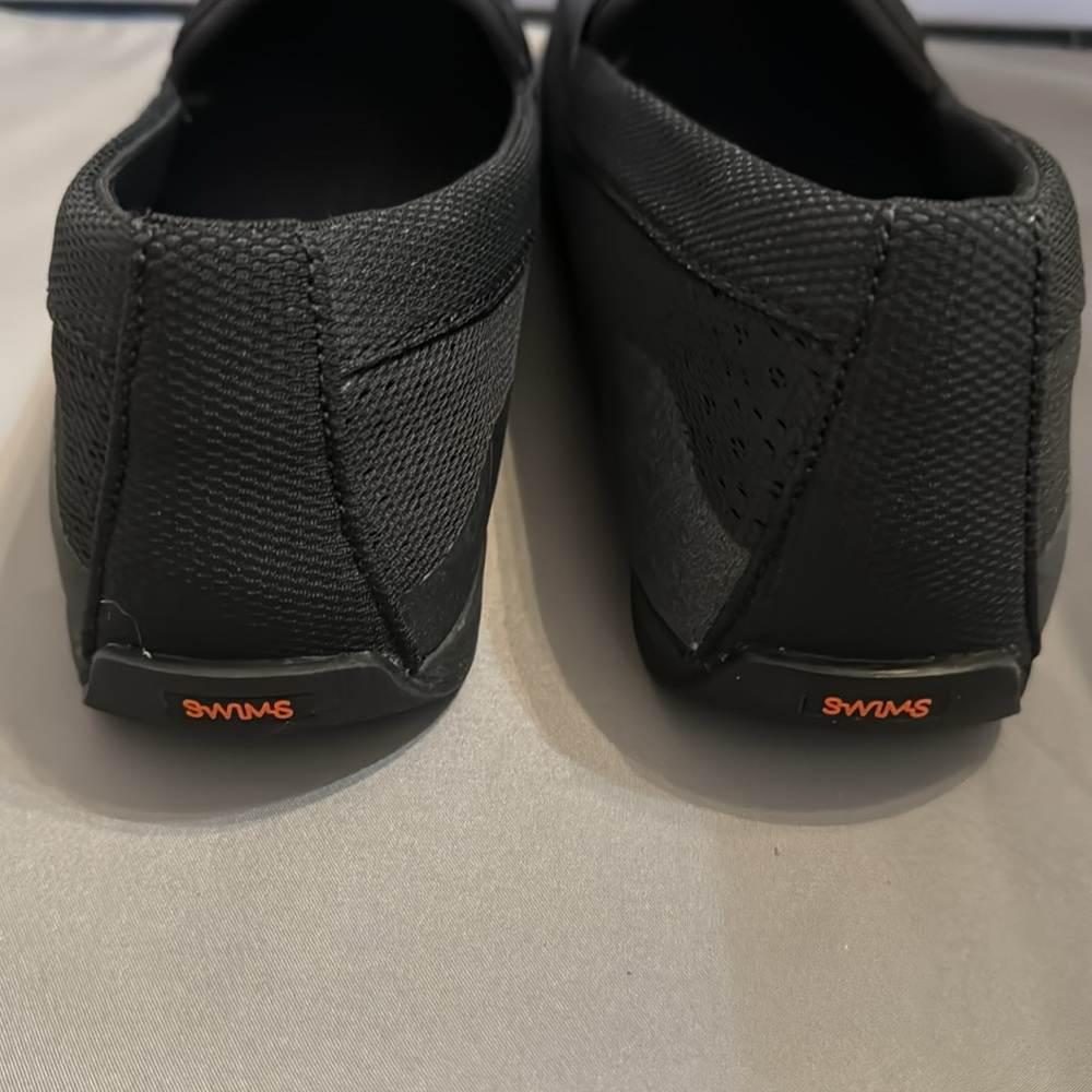 Swims Breeze Men’s size 11 - Picture 3 of 7
